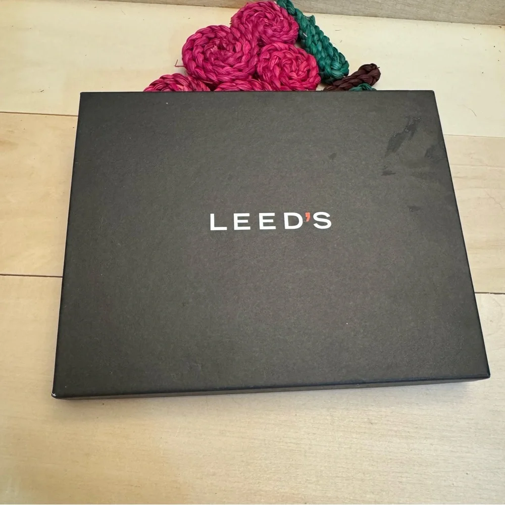 Leed’s Sonicare Office Notepad Black Leather Cover New in Box